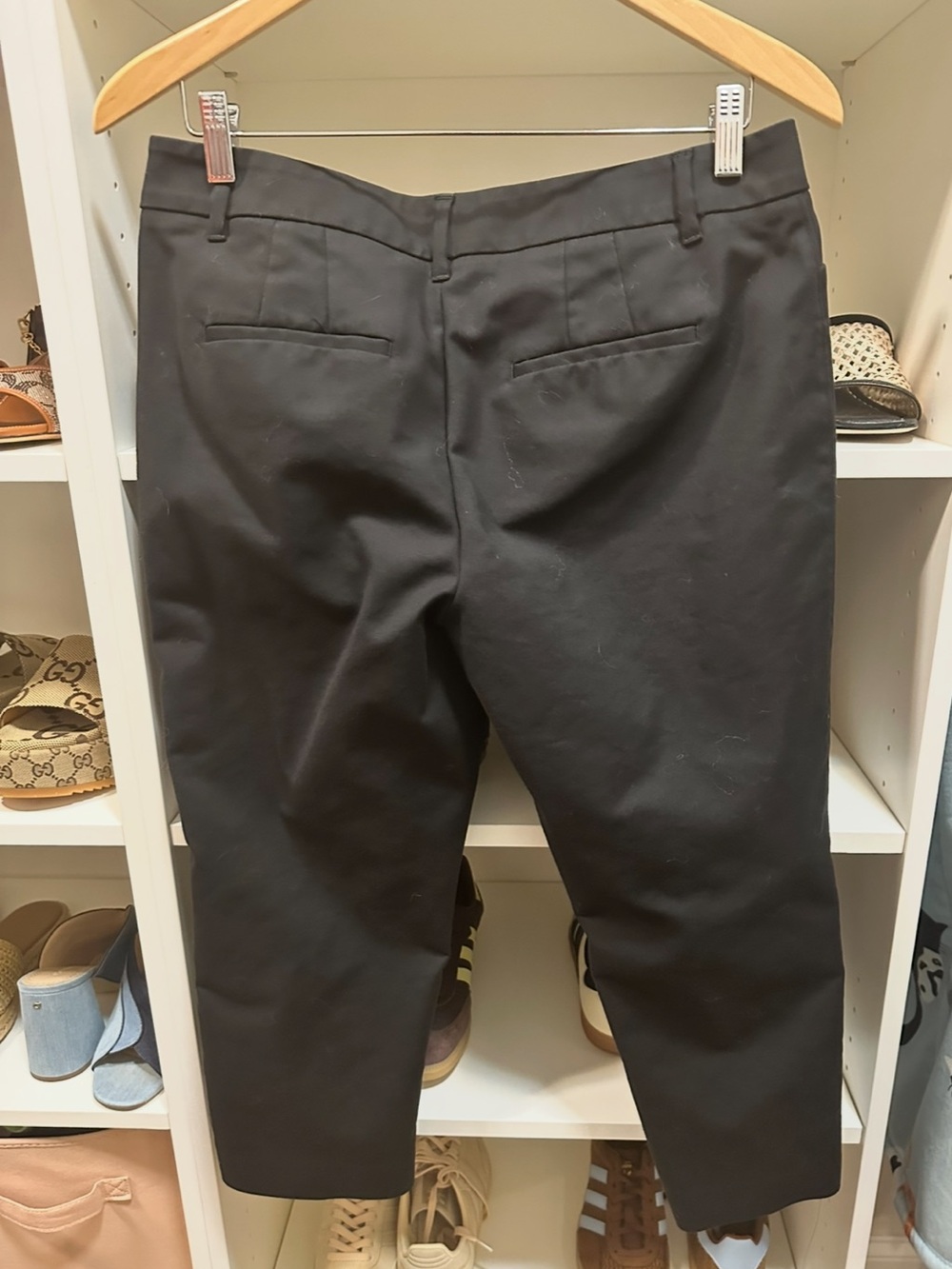 NWOT WHBM Straight Crop black pants size 10